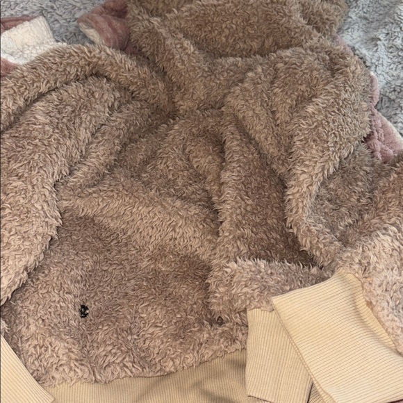 Lululemon Oh So Sherpa Half Zip Trench, size 4 in EUC. - Picture 15 of 17